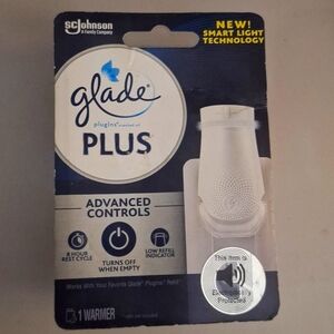 GLADE PLUS